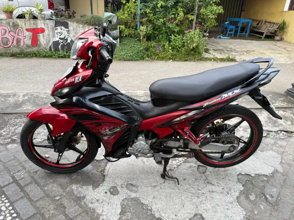 Jupiter MX kopling THN 2013 plat AA Magelang