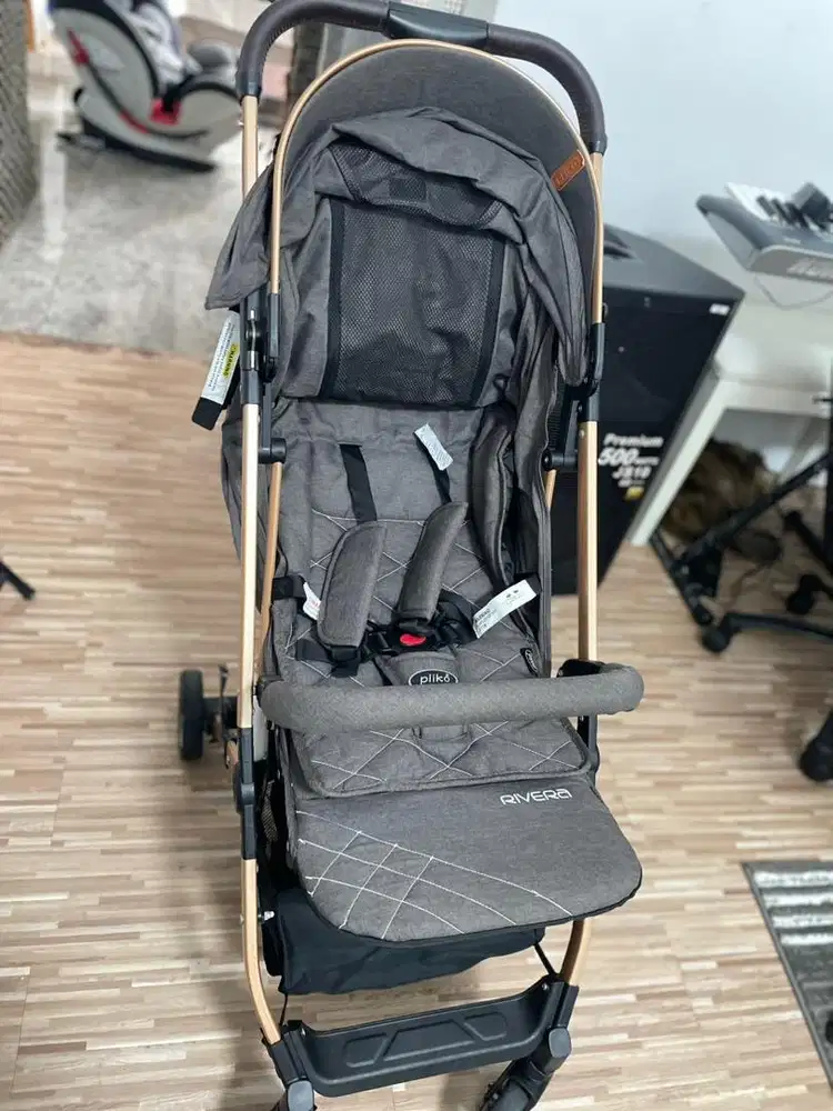 Stroller pliko kondisi like new