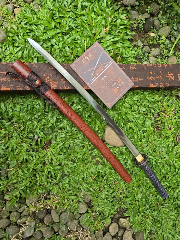 Pedang samurai shinken Chi Zakura sudah unokubi zukuri blade