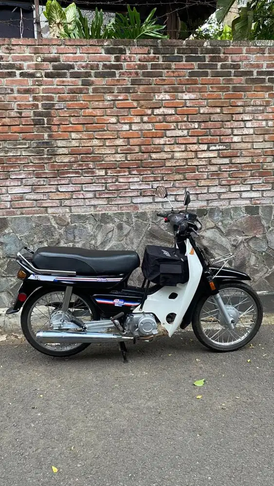 Astrea legenda 2001