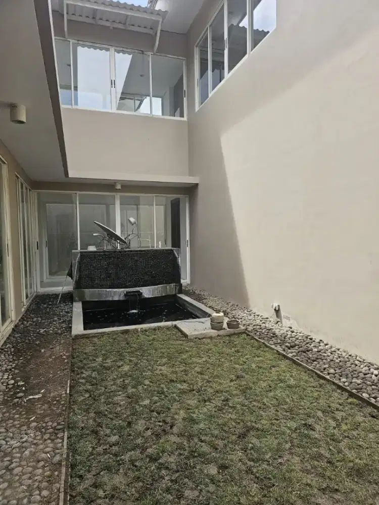 Dijual/sewa Rumah Graha Natura