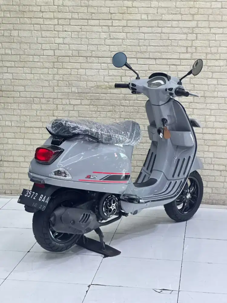 ODO 10RB‼️Vespa S125 Facelift 2022 Grey Favorit -Dava Mustika motoshop