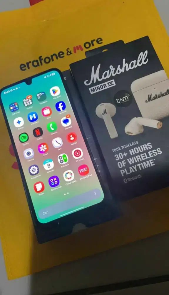 Jual/bt samsung a26 5g 8/256gb + TWS marshall minor IV Tam