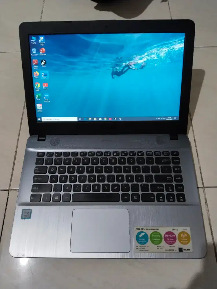 Dijual laptop Asus Intel i3 gen 6 ram 4GB SSD 128GB Win 11 siap pakai