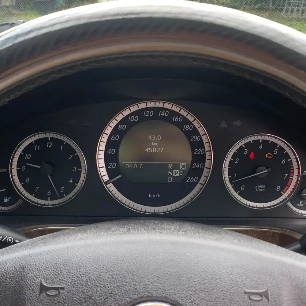 [KM 45RB] MERCEDES BENZ E300 ELEGANCE CKD AT 2009