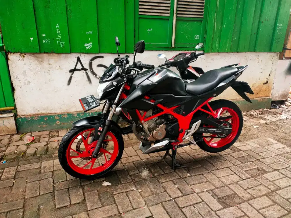 Honda CB150R Pajak Hidup Thn 2017