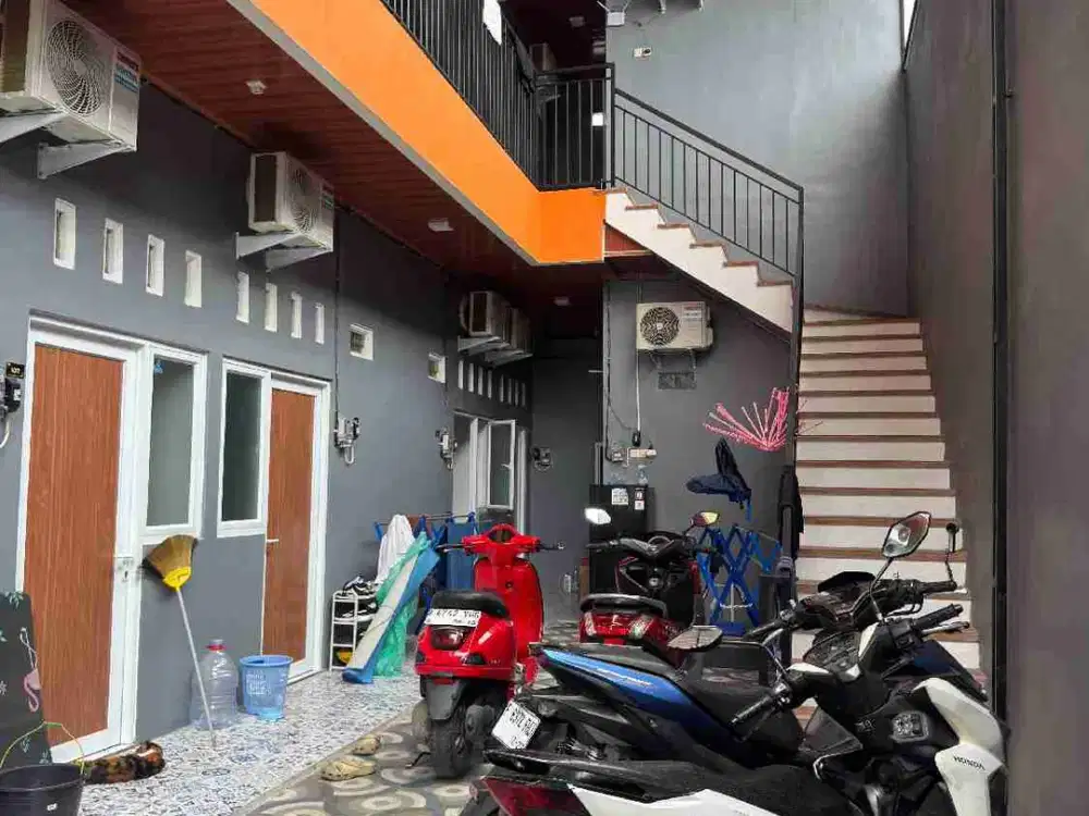 DIJUAL KOS 2 LANTAI AKTIF 12 KT KAMAR MANDI DALAM DEKAT UNNES GUNUNGPATI
