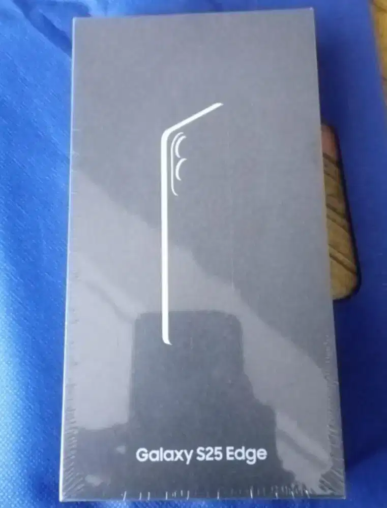 Samsung Galaxy S25 Edge 12/256 IcyBlue BNIB Garansi Resmi SEIN