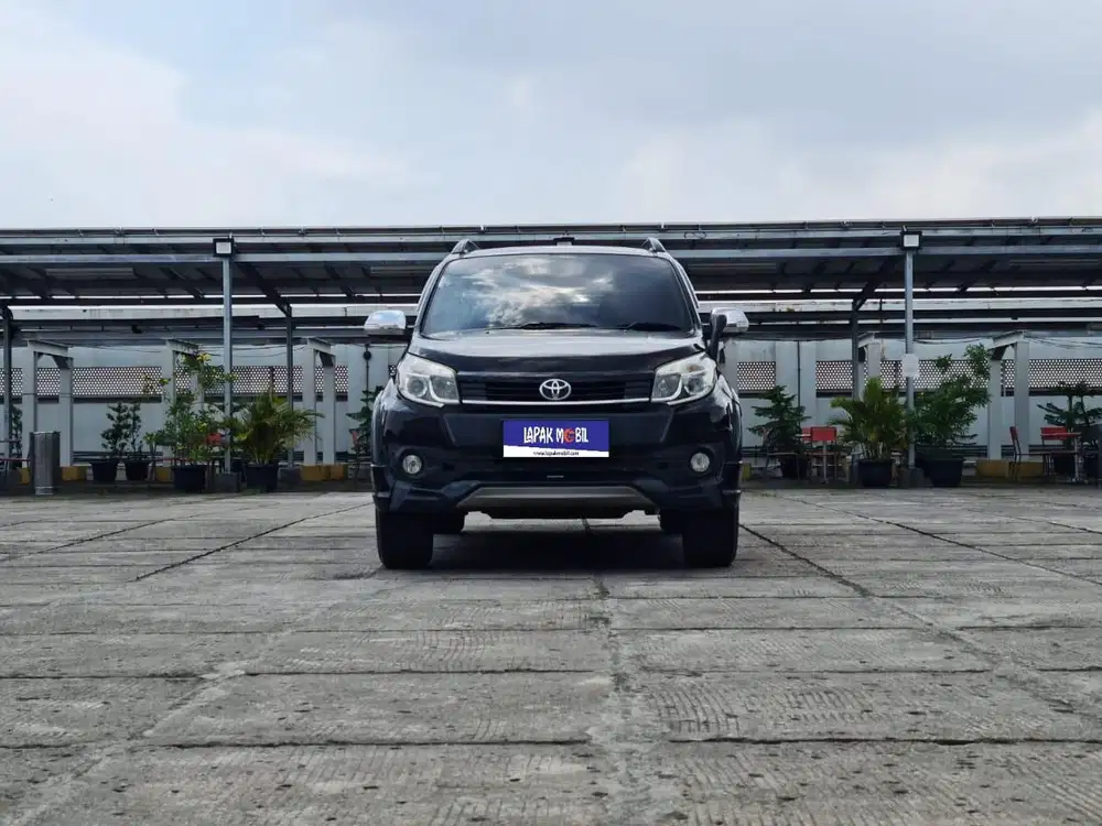 Toyota Rush S TRD Ultimo MATIC 1.5 AT 2017 Hitam KM 78RB