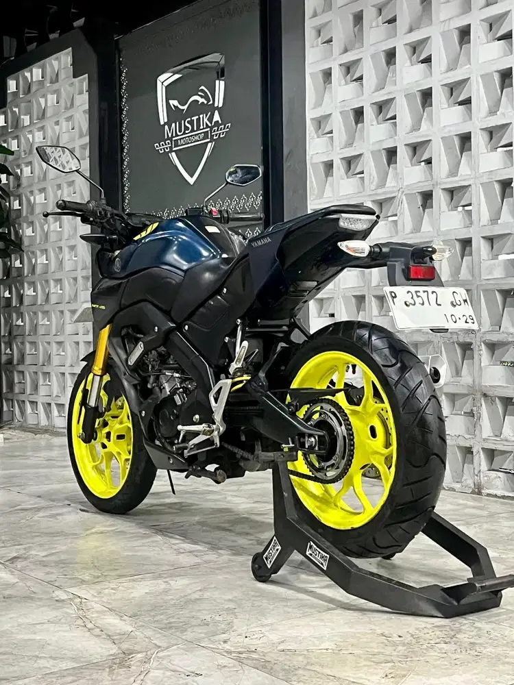 Stok Terbatas!!Yamaha MT15 th 2019 - Ayu Mustika