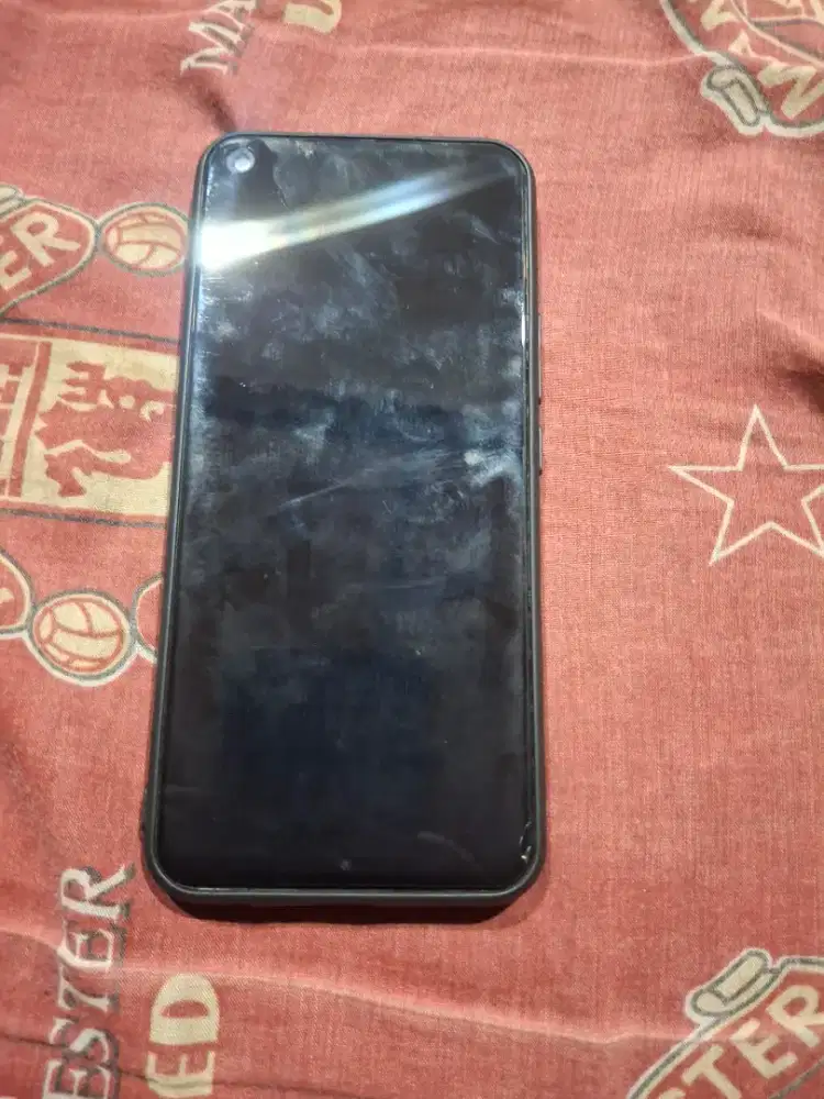 Jual hp vivo y27 ram 6 / 126 mulus minus casan dan kardus