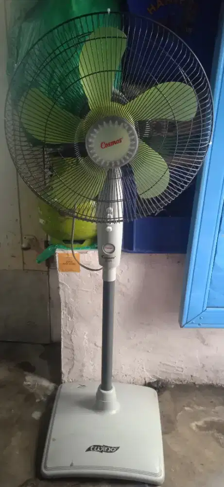 Kipas angin cosmos