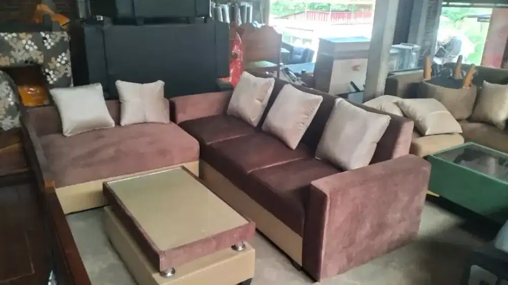 Sofa L putus cokelat