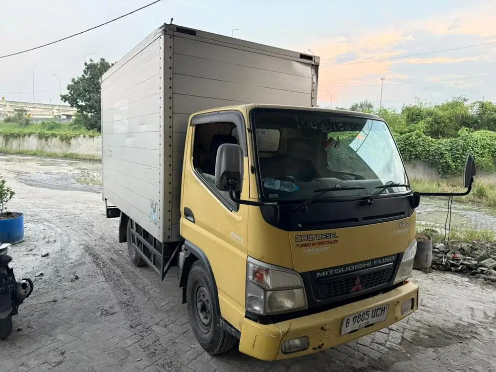 Canter colt diesel box Almunium