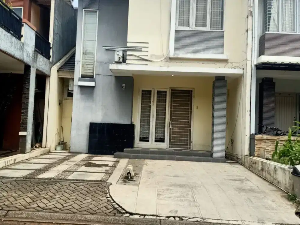 Dijual Rumah Siap Huni di Komplek Neo Catalonia