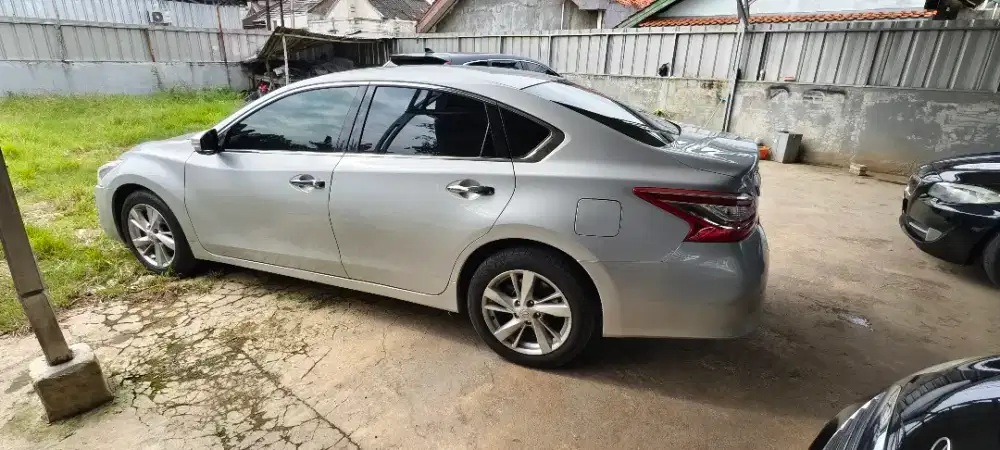 Nissan teana mewah istimewa 2015