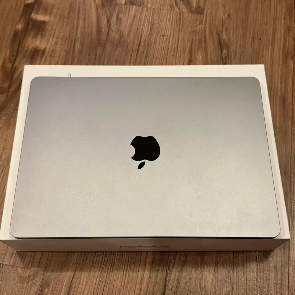 Macbook Air M2 8/256GB Second