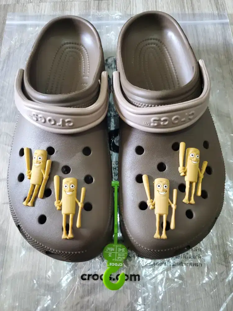 Crocs Classic Coklat Size M11 44/45 Free Tung Tung Sahur Jibitz