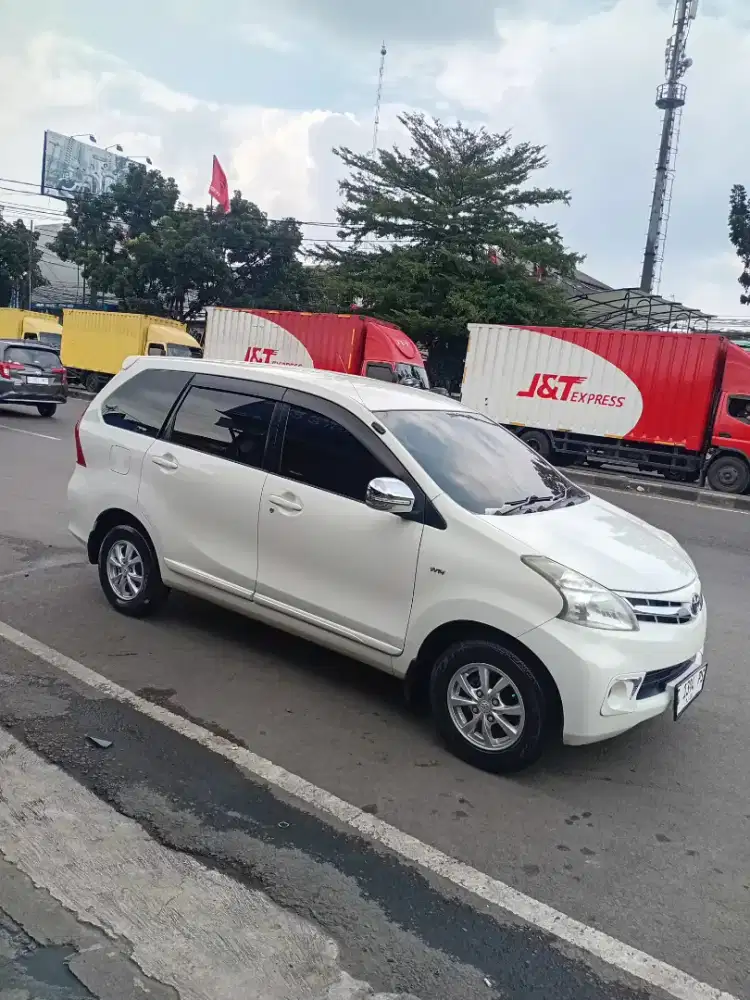 AVANZA G MATIC 2014