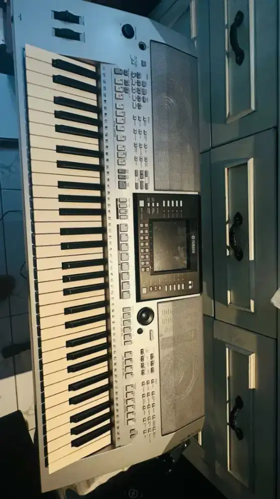 Keyboard Yamaha PZR s910