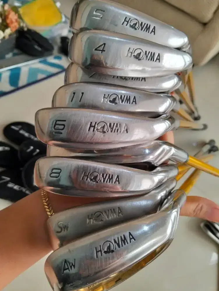 Jual stikgolf honma minus no10 tidak ada jual kondisi apa adanya