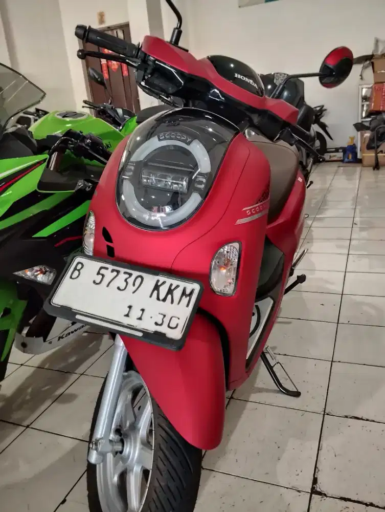 NEW SCOOPY PRESTIGE 2025 KM 4K PAJAK ON CASH KREDIT DP 1JT