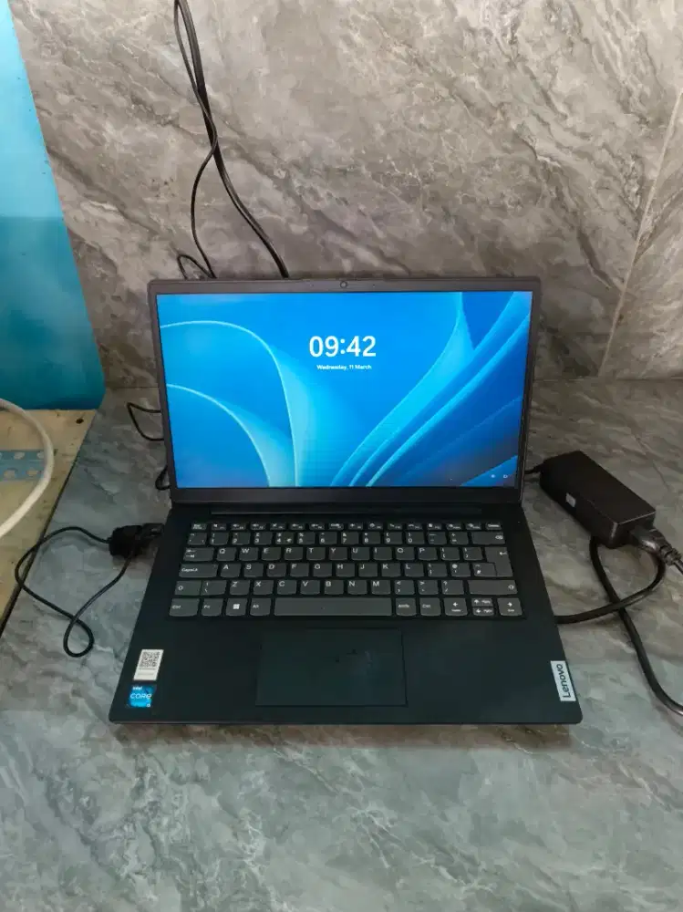 Laptop cocok untuk kuliah/sekolah