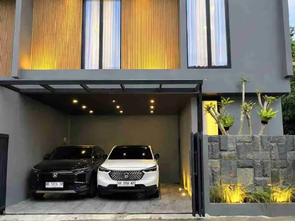 Dijual Rumah Mewah Kontemporer Modern 2 Lantai Full Furnished, Lokasi Di Wedomartani Yogya
