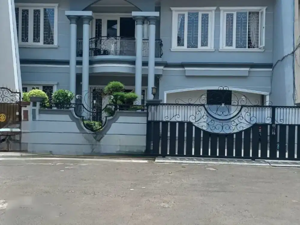 rumah bagus 2lantai di sunter jakut