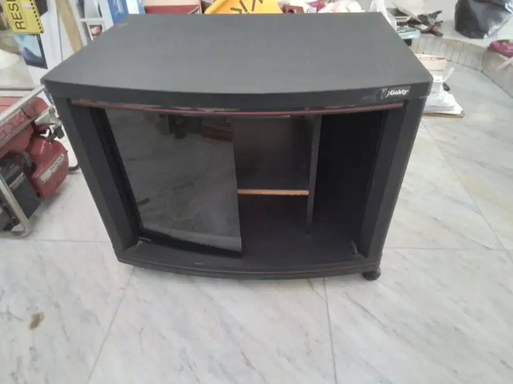 Bisa Nego - Mebel Kabinet Lemari TV Ada Rodanya