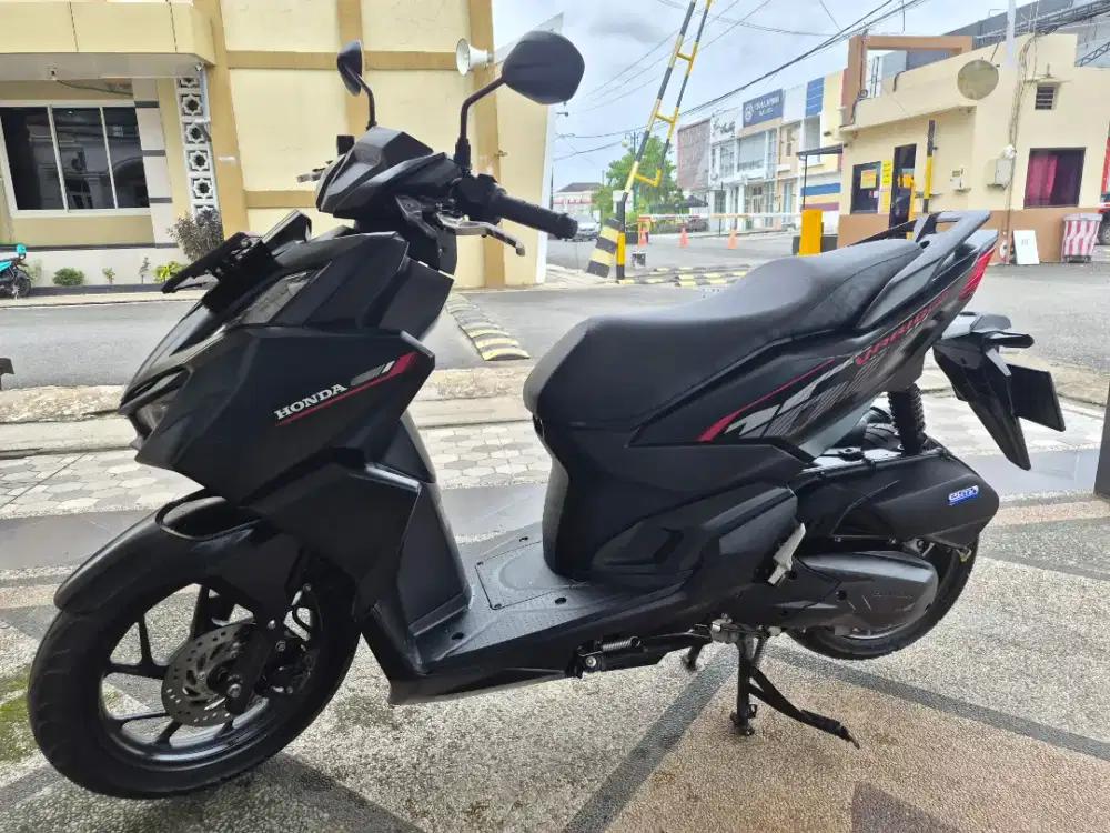 Jual Honda Vario 160 - Mulus Seperti Baru, Low KM!