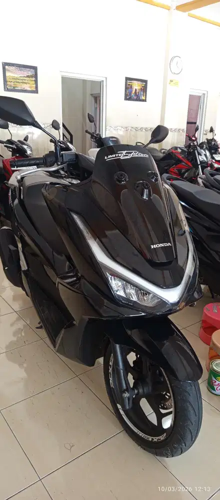 PCX 160 like new