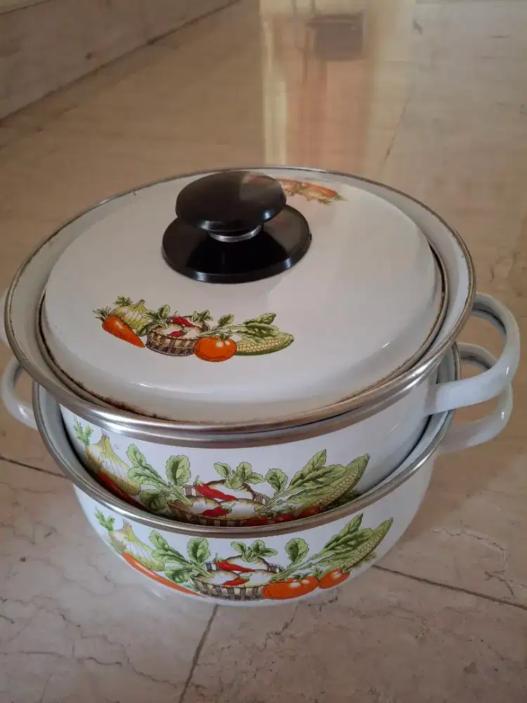 Panci susun isi 2 panci