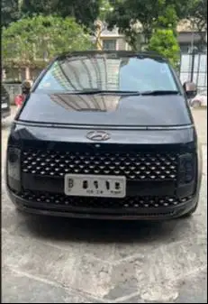 HYUNDAI STARIA 2023 2.2 SIGNATURE 7  SOLAR 8AT LIKE NEW HARGA CASH