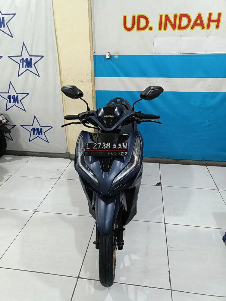 VARIO 125 ESP CBS ISS EXCLSV FI ECO 2022 bisa kredit