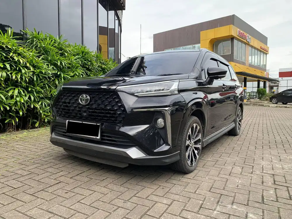 TOYOTA VELOZ Q NON TSS AT 2022 HITAM, KM 43RB