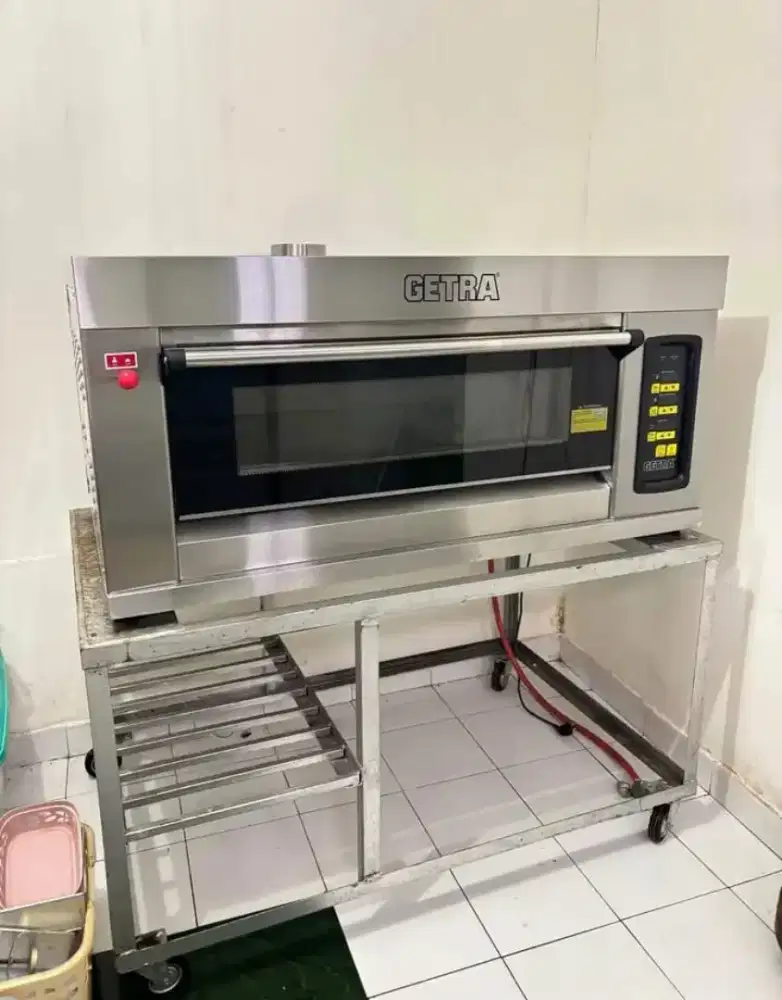 Oven getra 2 loyang.all in sama kaki