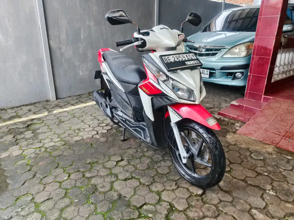 Dijual Honda Vario 110 CBS Techno 2009