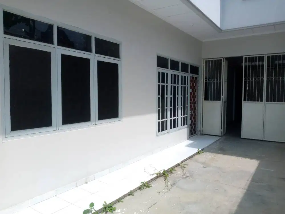 Disewakan Ruko 2 Lantai Mainroad Katawirya, Cimindi Utara