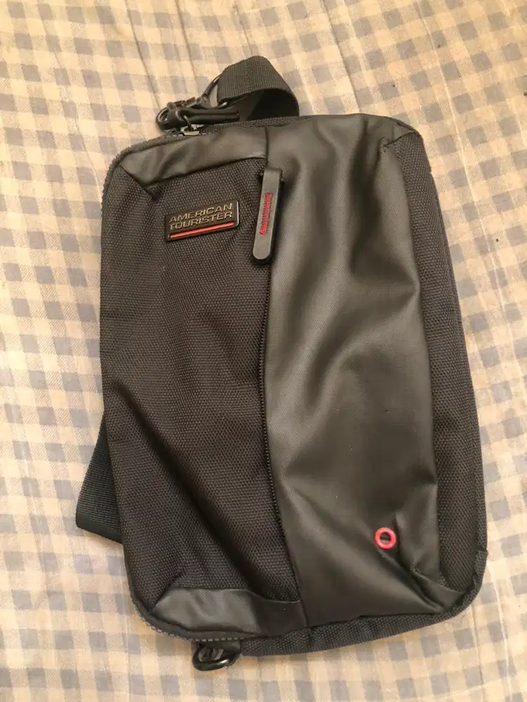 tas american tourism masih baru banget