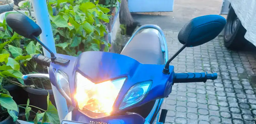 Honda kharisma x 2005