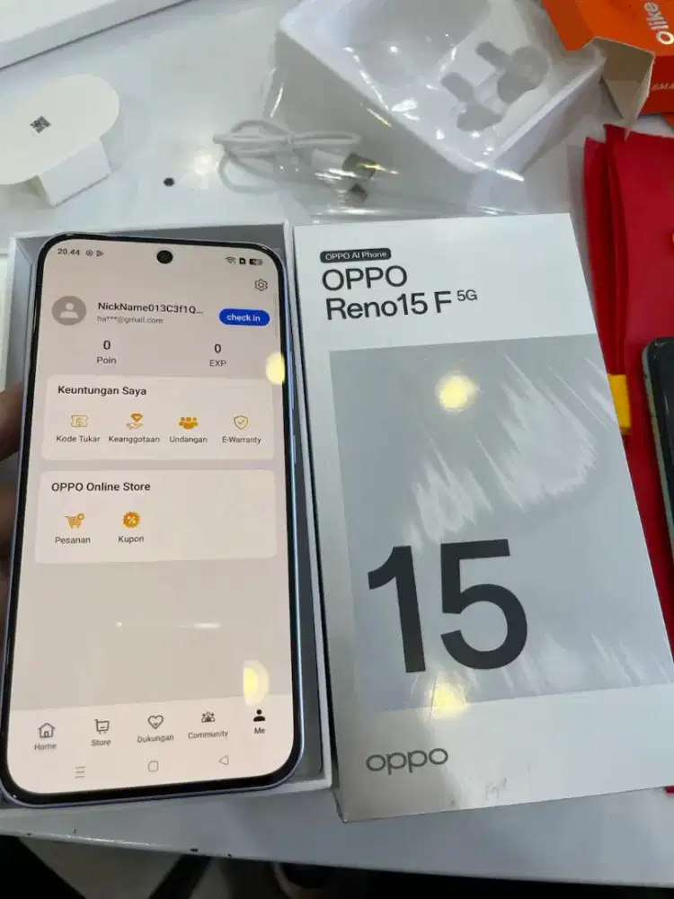 OPPO RENO 15F ram 8/256