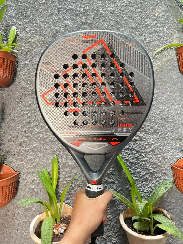 Raket Padel Adidas Neuvortx