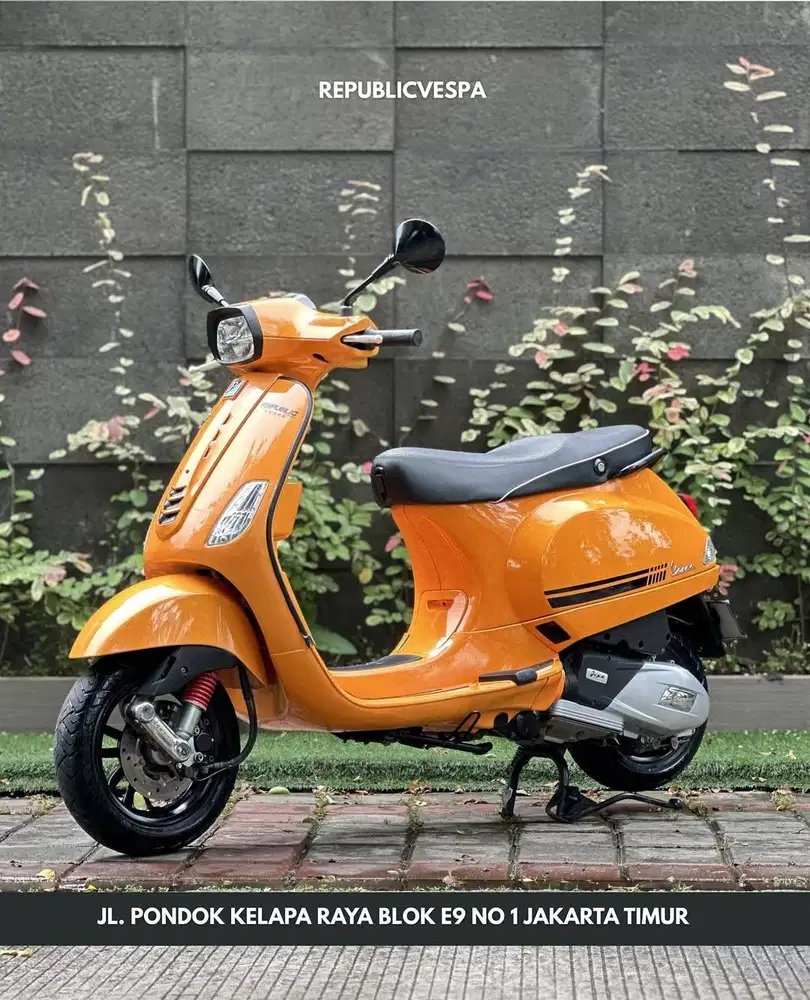 TERMURAH PIAGGIO VESPA S125 IGET LED FACELIFT TH 2021 WARNA ORANGE