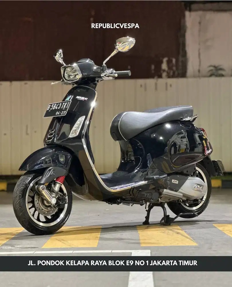TERMURAH PIAGGIO VESPA SPRINT 150 IGET LED ABS TH 2022 WARNA BLACK