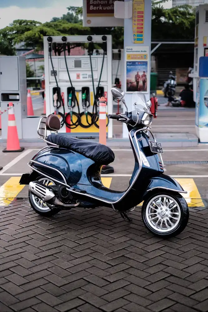 JUAL VESPA MATIC BEKAS/SECOND SPRINT 2016 MURAH BERGARANSI