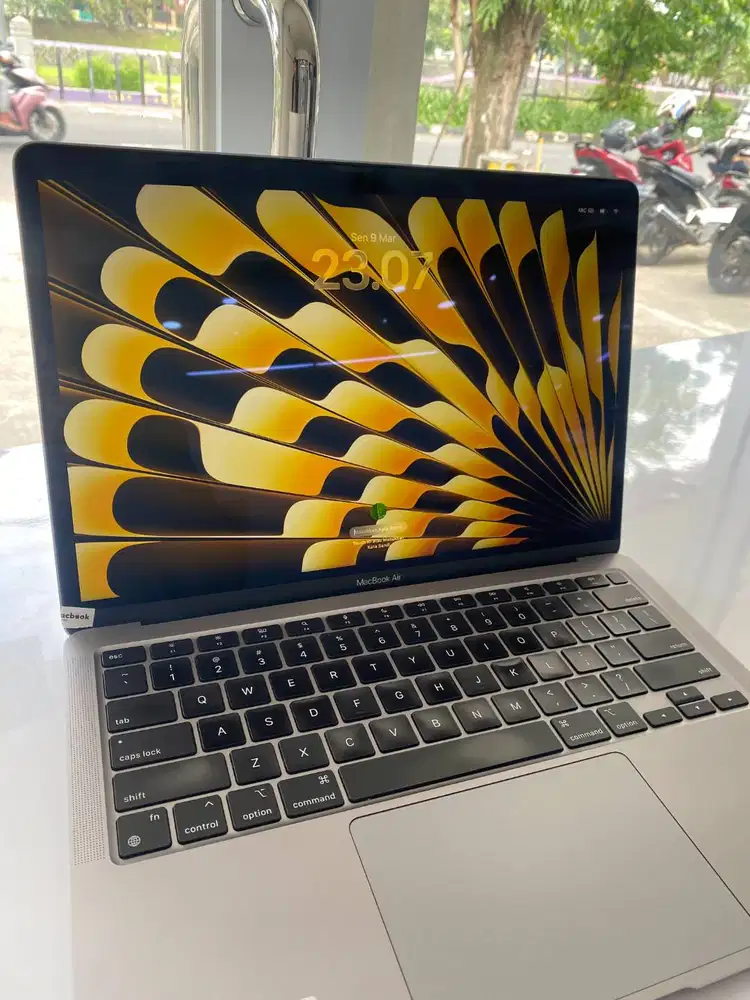 MacBook Air 2020 RAM 8/128 GB , Apple M1 13 Space Grey