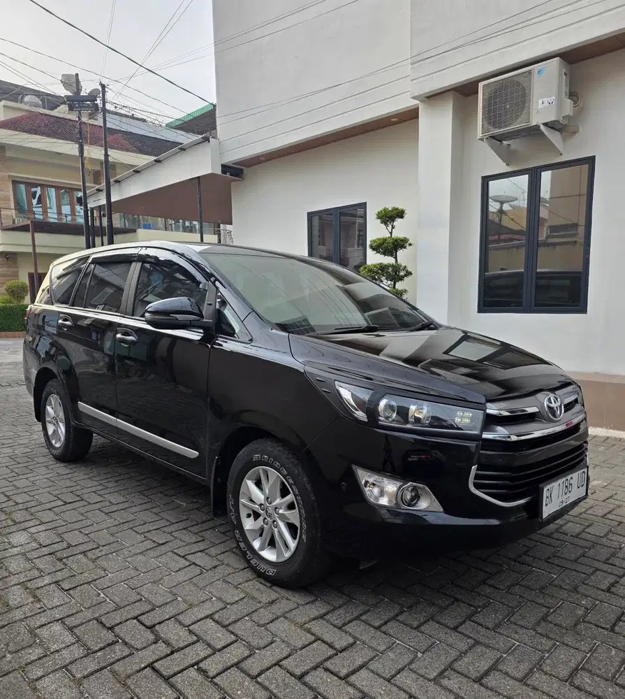 Toyota Innova 2.4 V Automatic Diesel 2018 2019