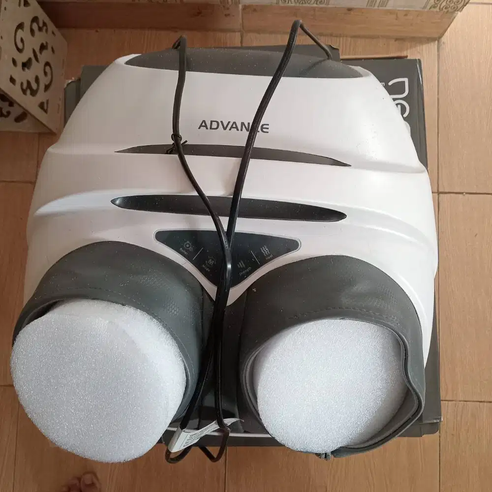 Alat Pijat kaki Advance type HS8891