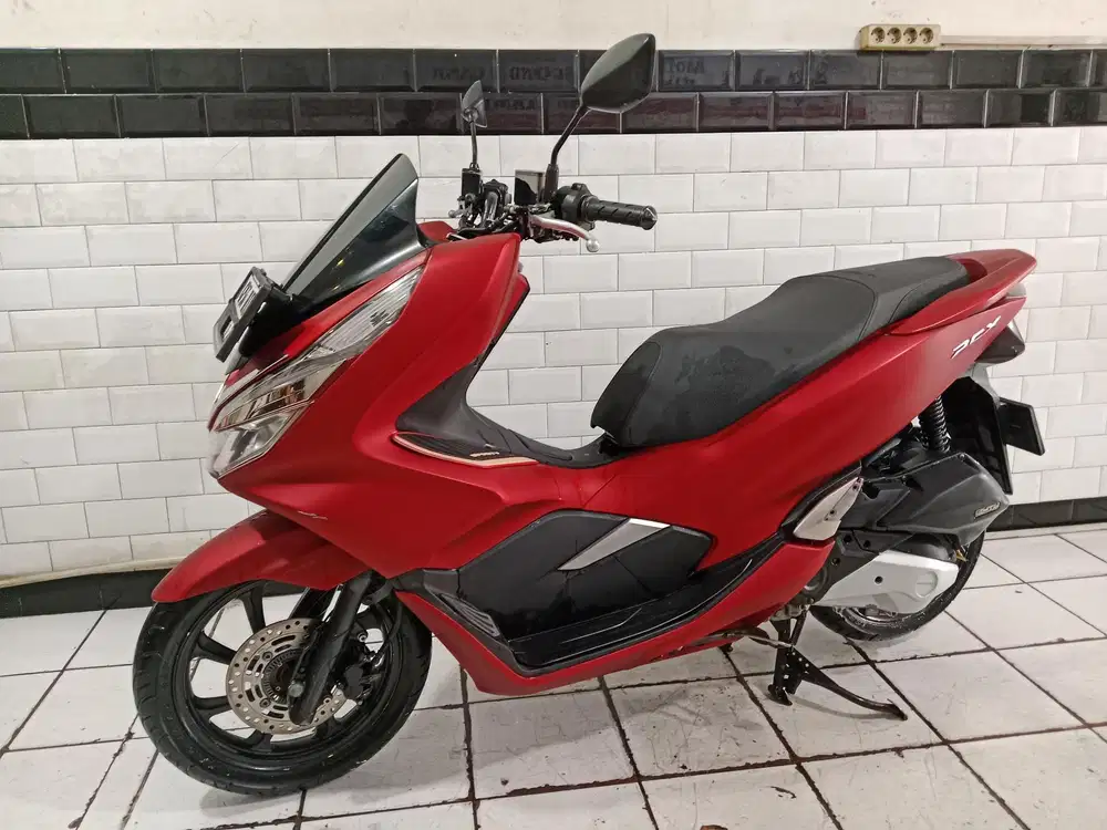 Honda pcx abs tahun 2019 bagus